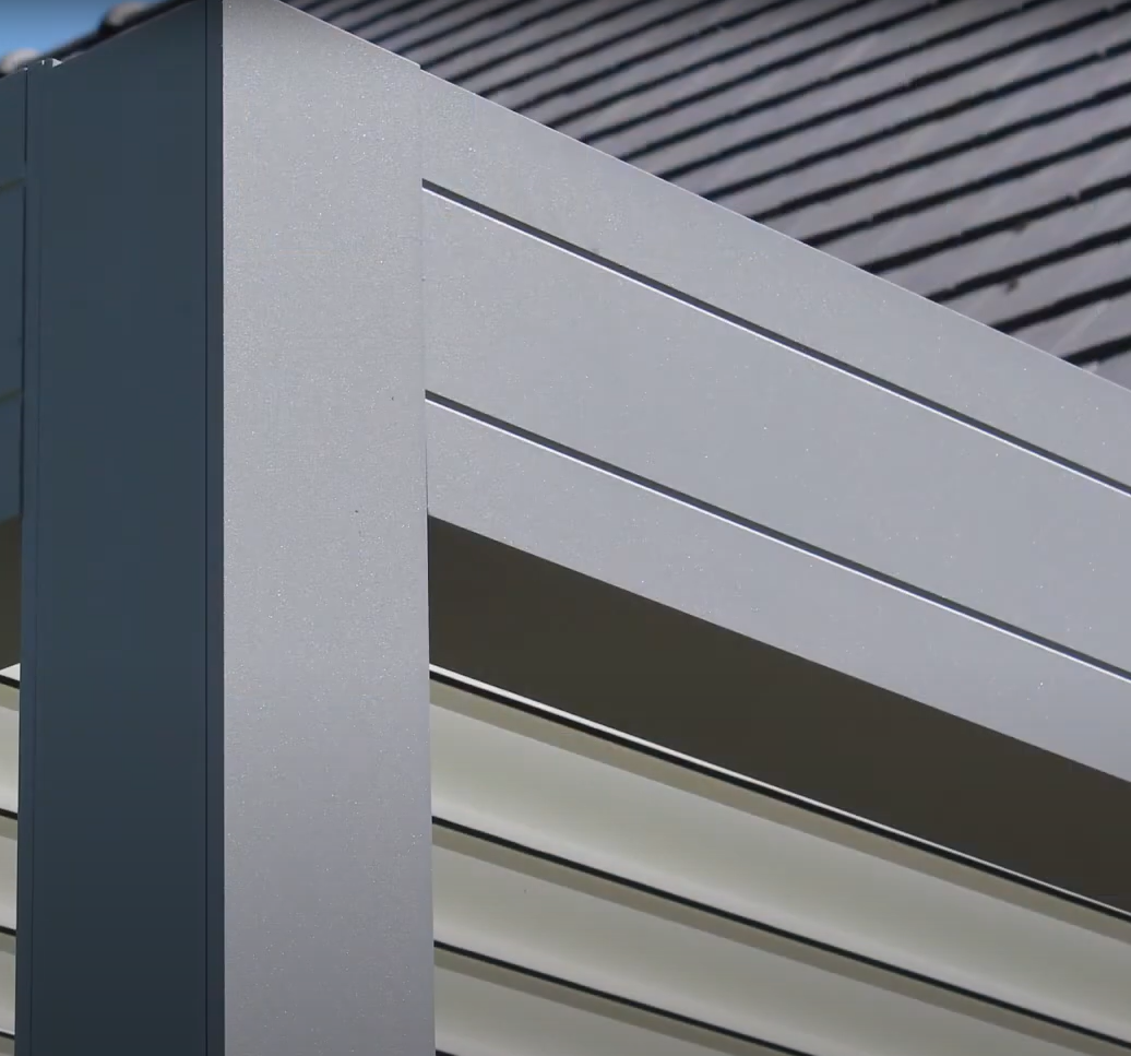 Profil de la pergola bioclimatique gris aluminium